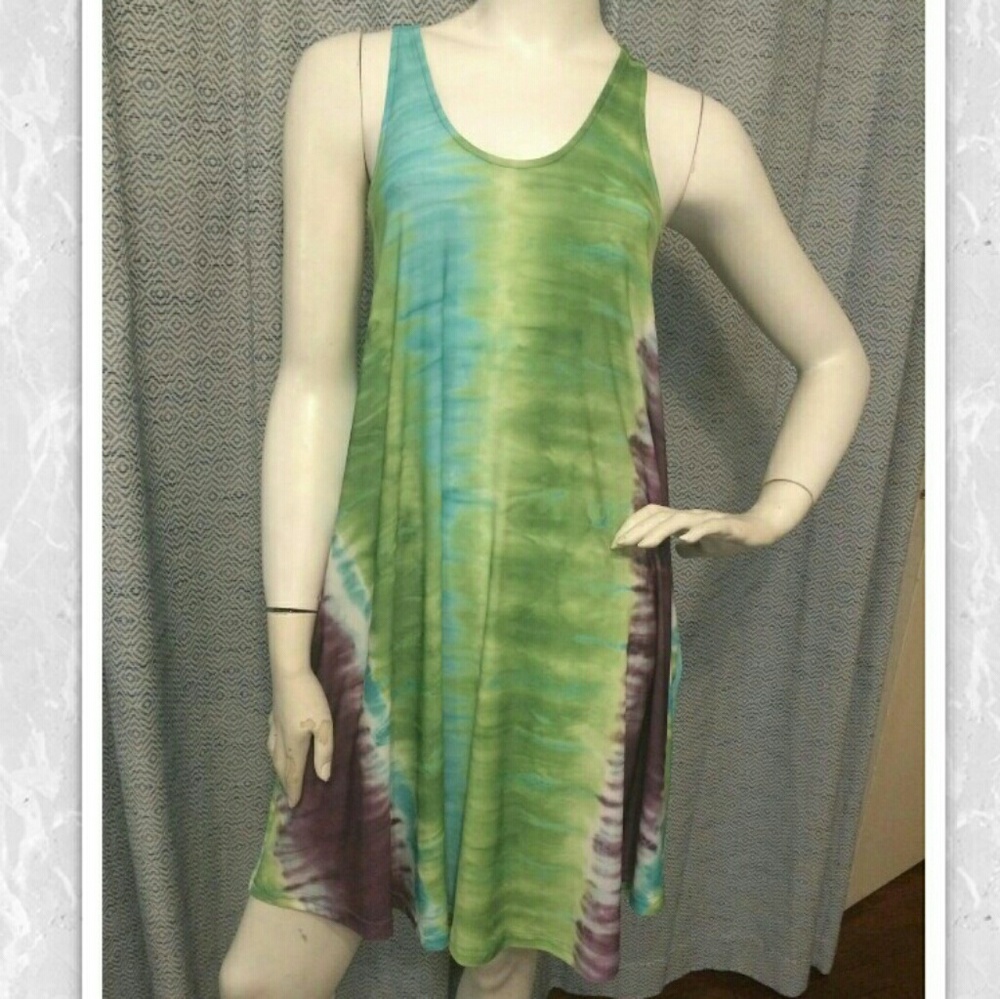 Viereck Flo Dress Size L